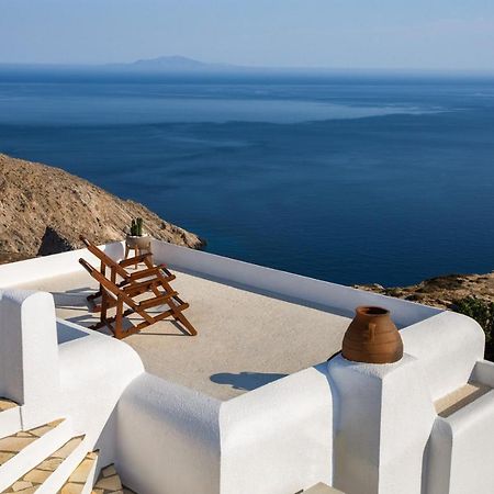 Aria Boutique Hotel Folegandros Town Exterior photo