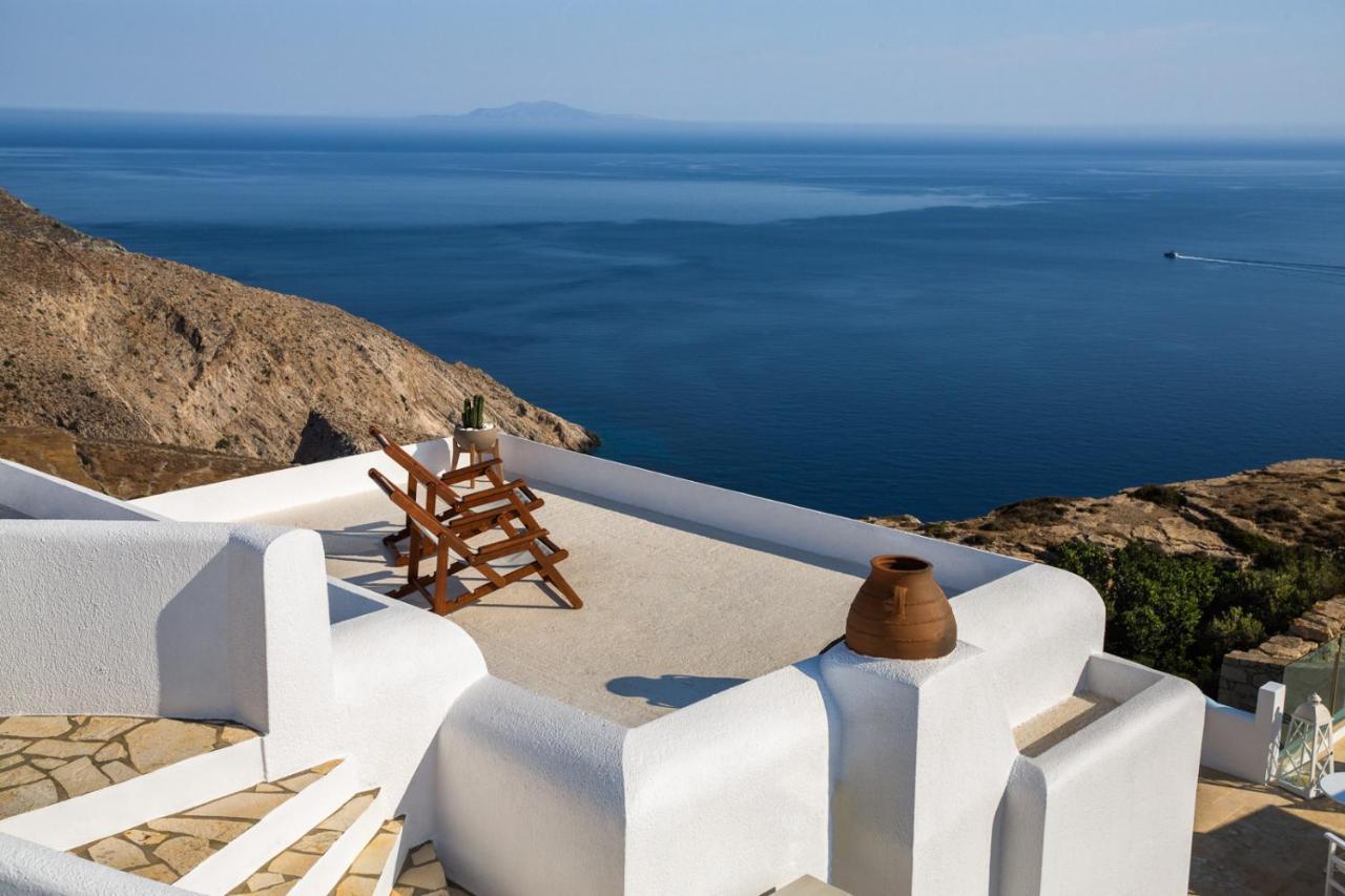 Aria Boutique Hotel Folegandros Town Exterior photo