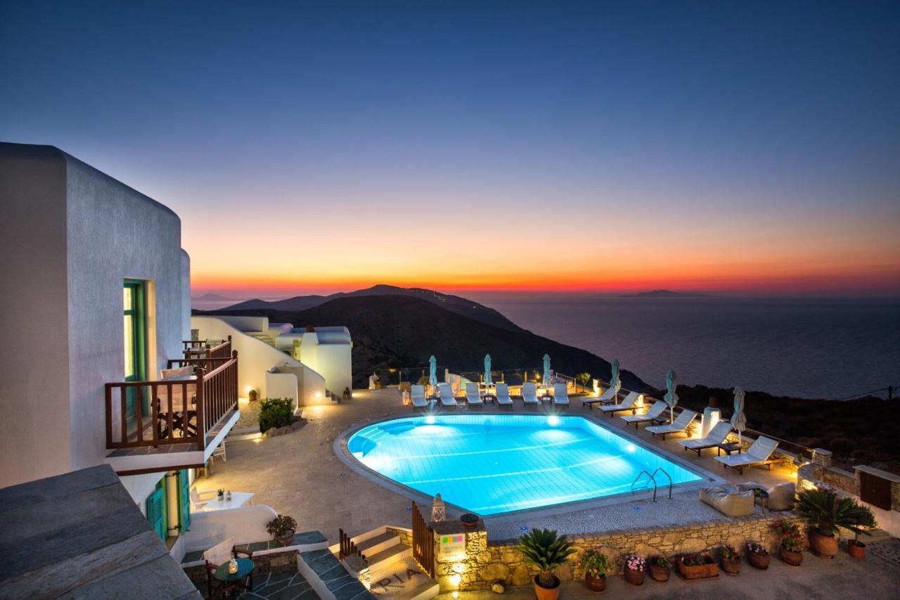 Aria Boutique Hotel Folegandros Town Exterior photo
