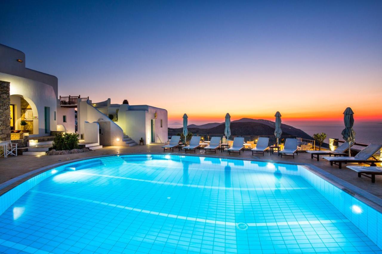 Aria Boutique Hotel Folegandros Town Exterior photo